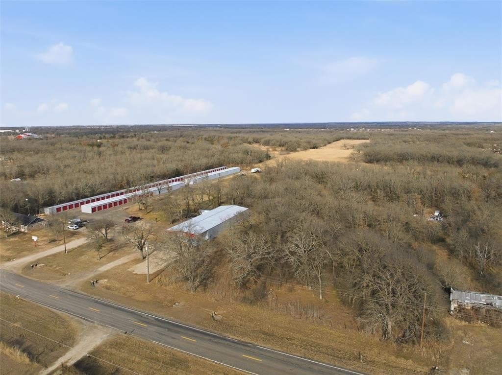 0.92 acres in McLennan County - photo 7