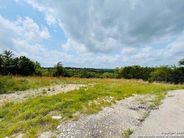 1 acres in Comal County - photo 6