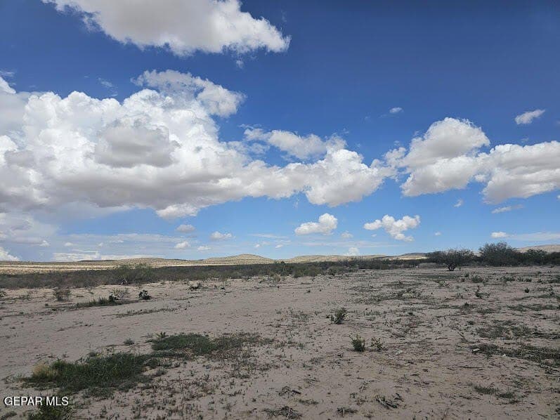 22.88 acres in Hudspeth County - photo 33