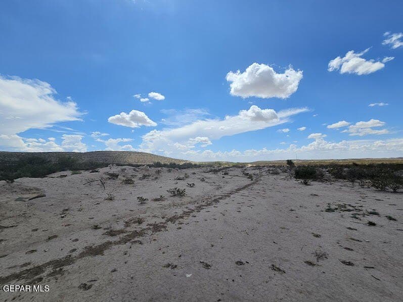22.88 acres in Hudspeth County - photo 12
