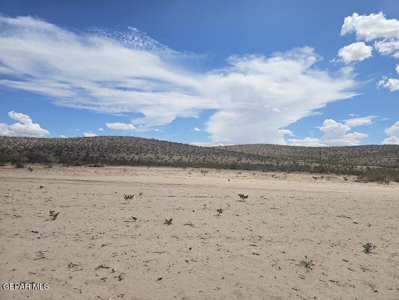 22.88 acres in Hudspeth County - photo 23