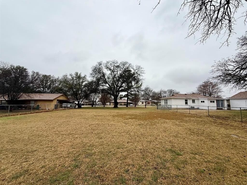 0.26 acres in Tarrant County - photo 9