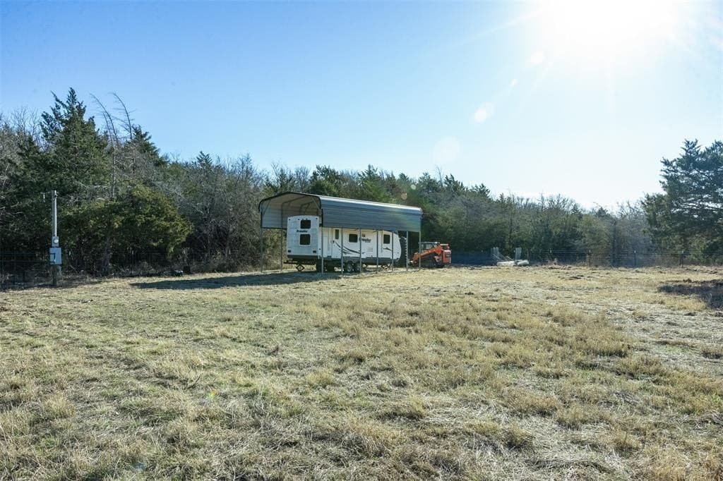 10 acres in Limestone County - photo 8