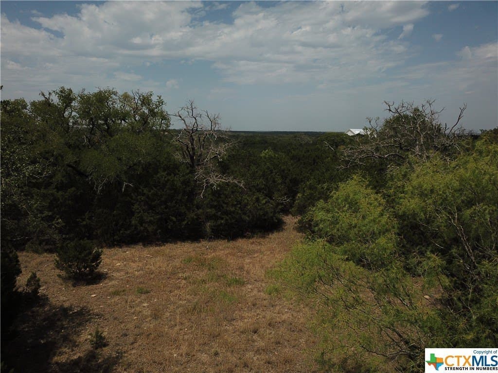10.01 acres in Hamilton County - photo 4