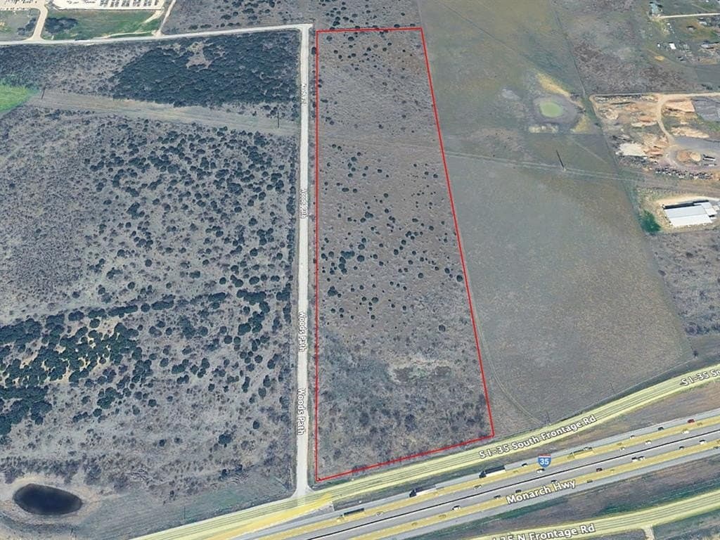 23.4 acres in Comal County - photo 2