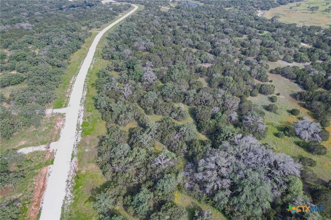 10.01 acres in Hamilton County - photo 4