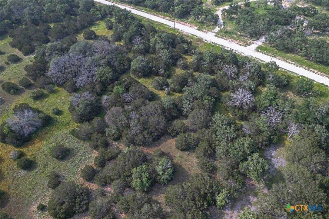 10.01 acres in Hamilton County - photo 11