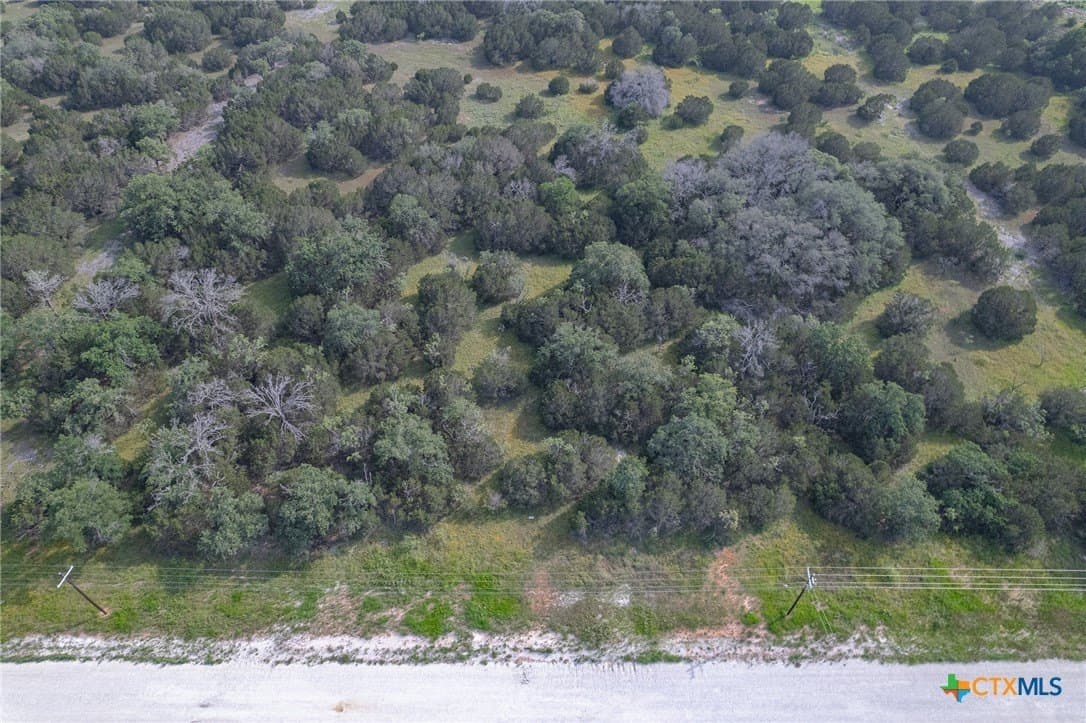 10.01 acres in Hamilton County - photo 2