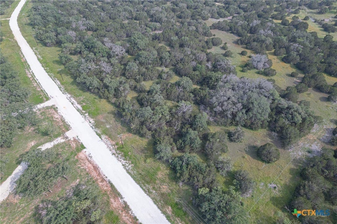 10.01 acres in Hamilton County - photo 3