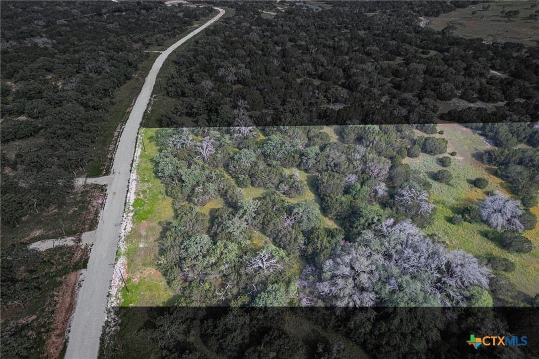 10.01 acres in Hamilton County - photo 5