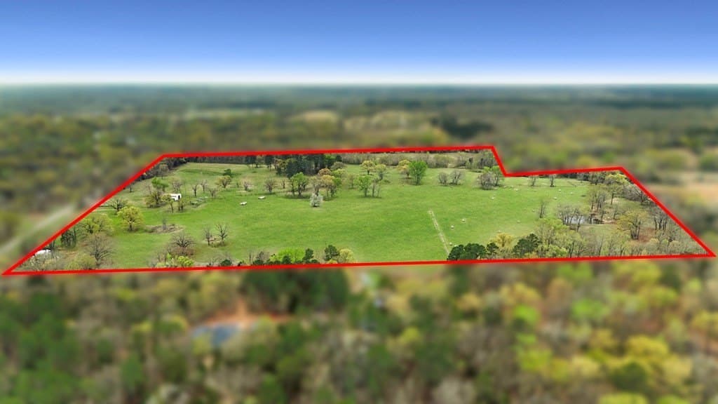 56.56 acres in Henderson County - photo 3