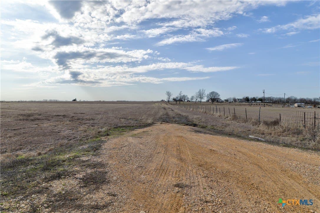 5.66 acres in Bell County - photo 2