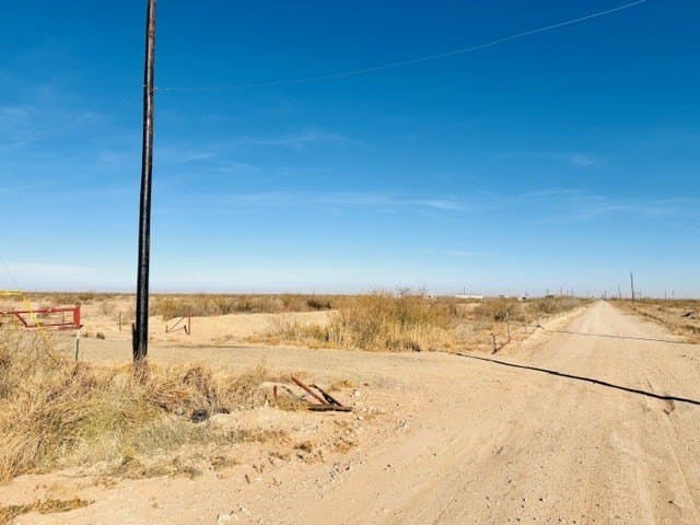 21.31 acres in Reeves County - photo 16