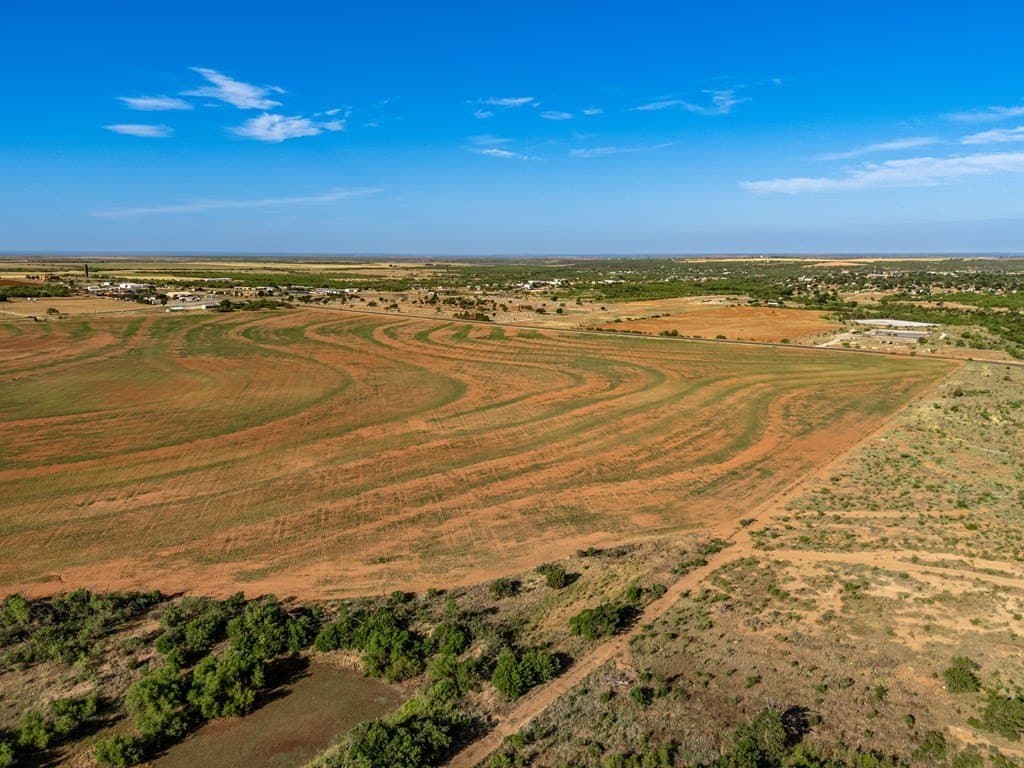 228.32 acres in Mitchell County - photo 20