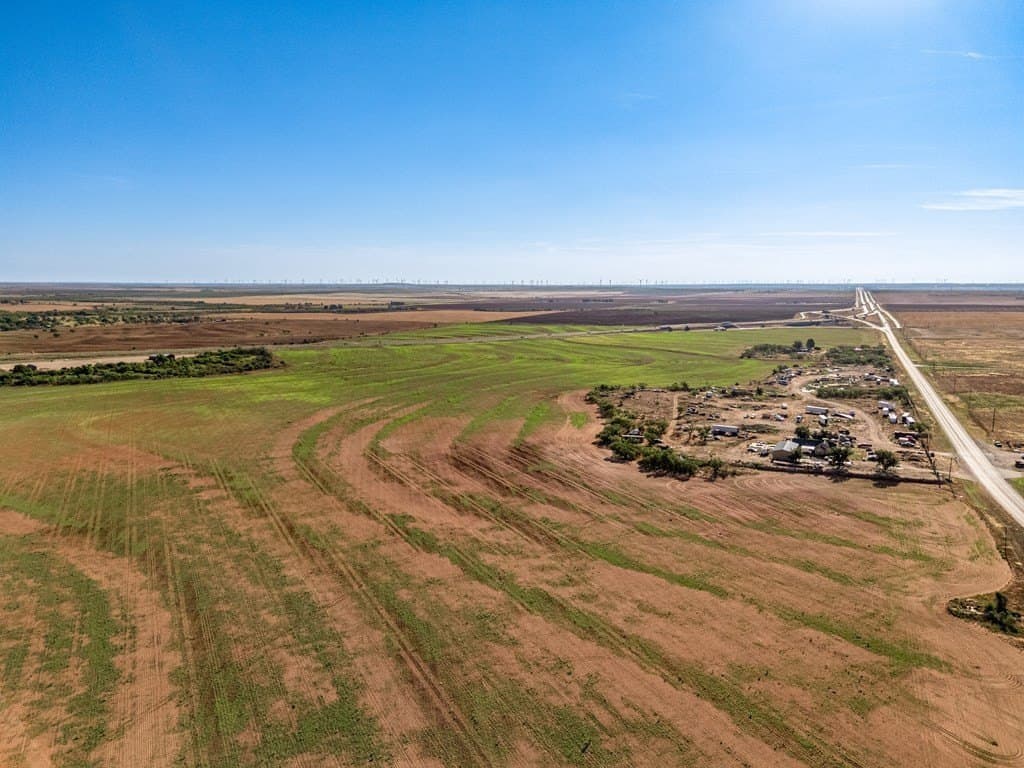 228.32 acres in Mitchell County - photo 28