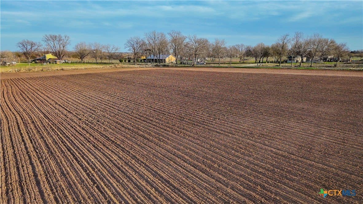 20 acres in Medina County - photo 4