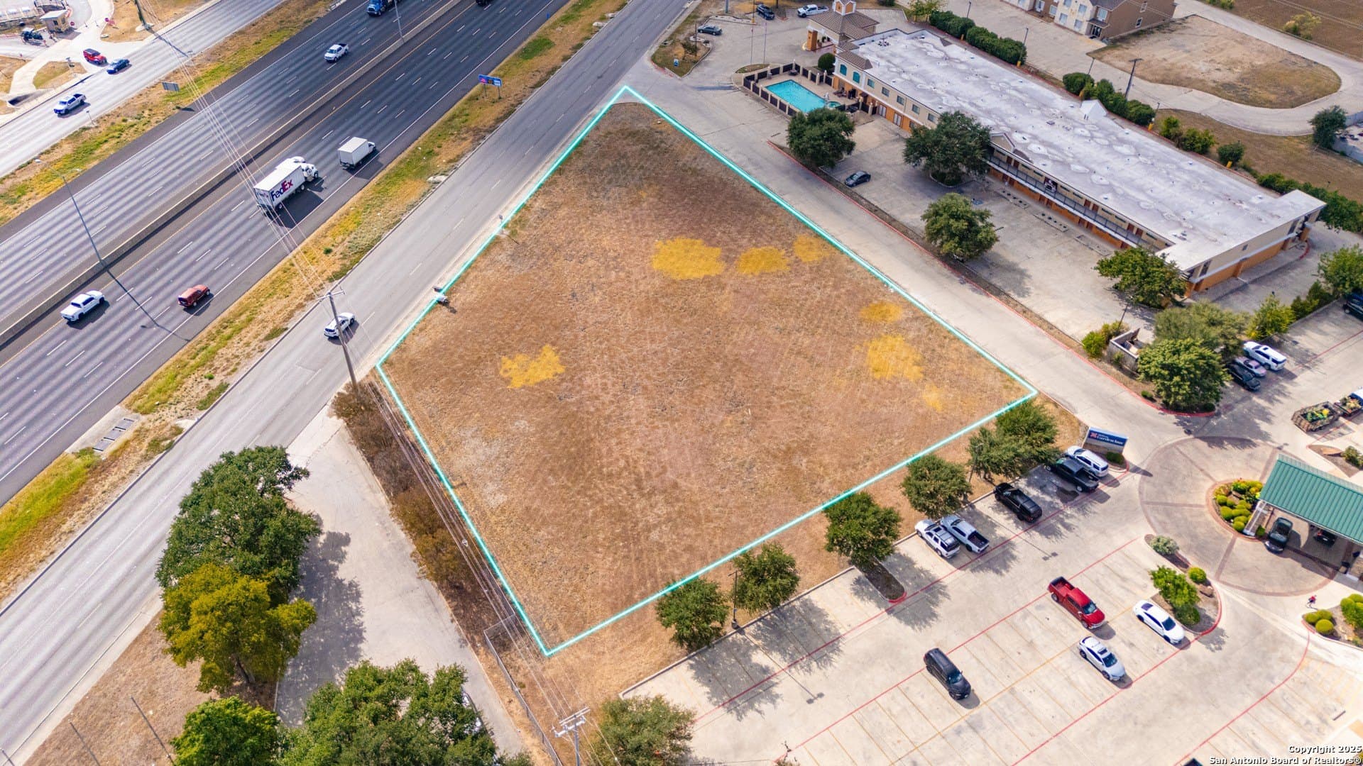 1.58 acres in Comal County - photo 13