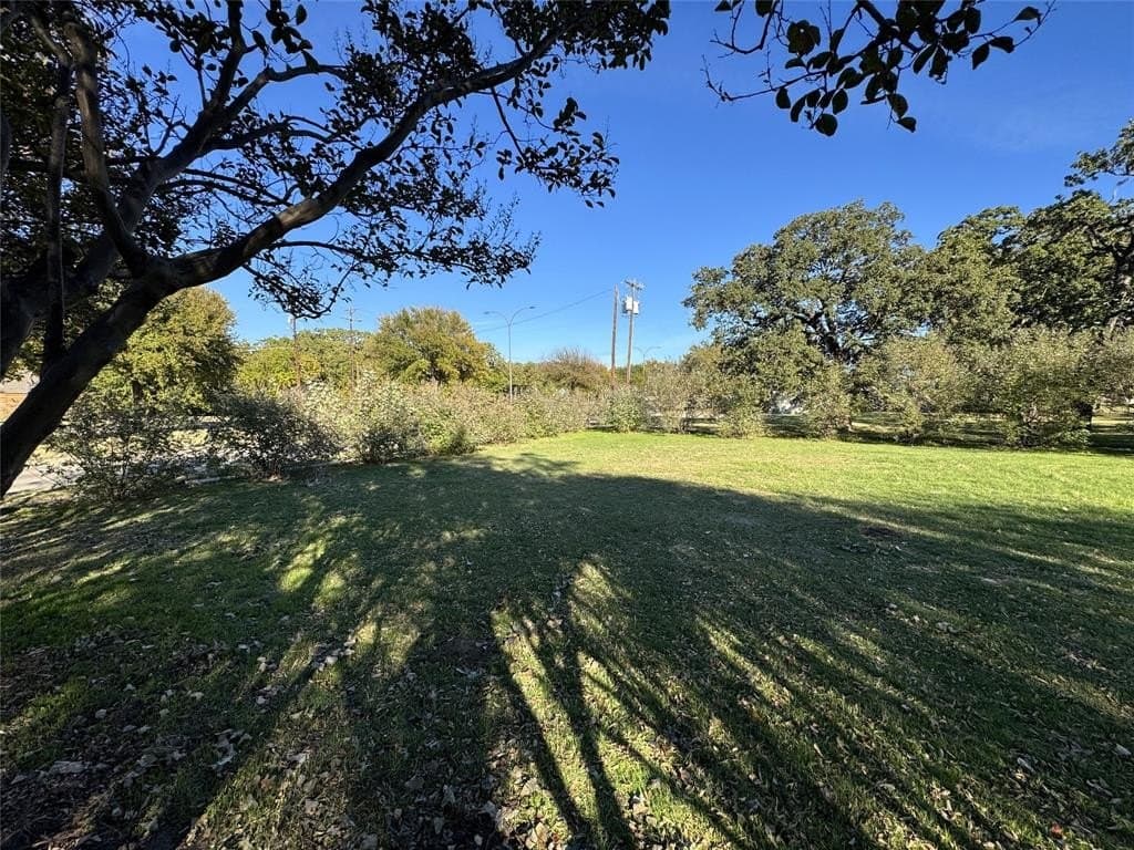 0.2 acres in Tarrant County - photo 7