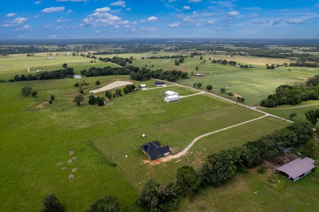 10 acres in HENDERSON County - photo 34