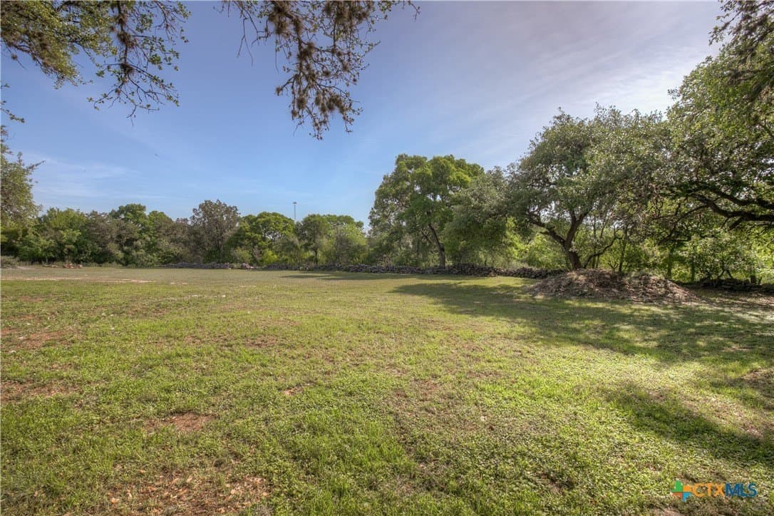 1 acres in Comal County - photo 12