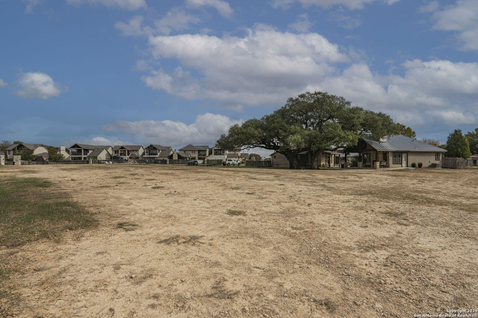 0.07 acres in Comal County - photo 5
