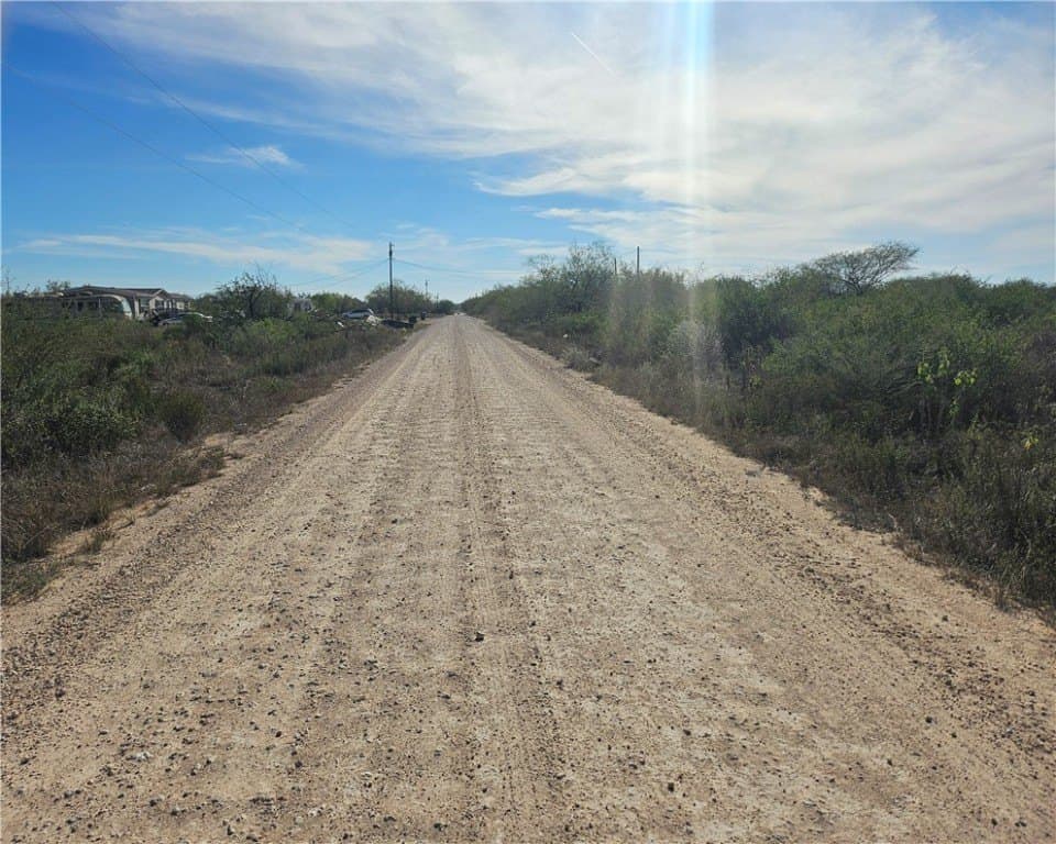 0.99 acres in Jim Wells County - photo 4