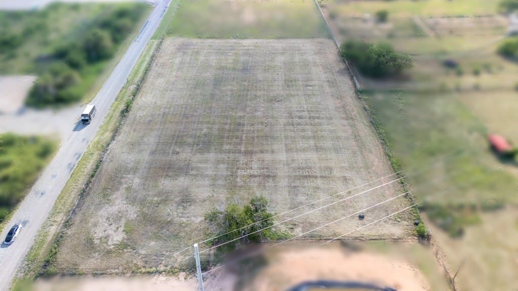 2.73 acres in Howard County - photo 2