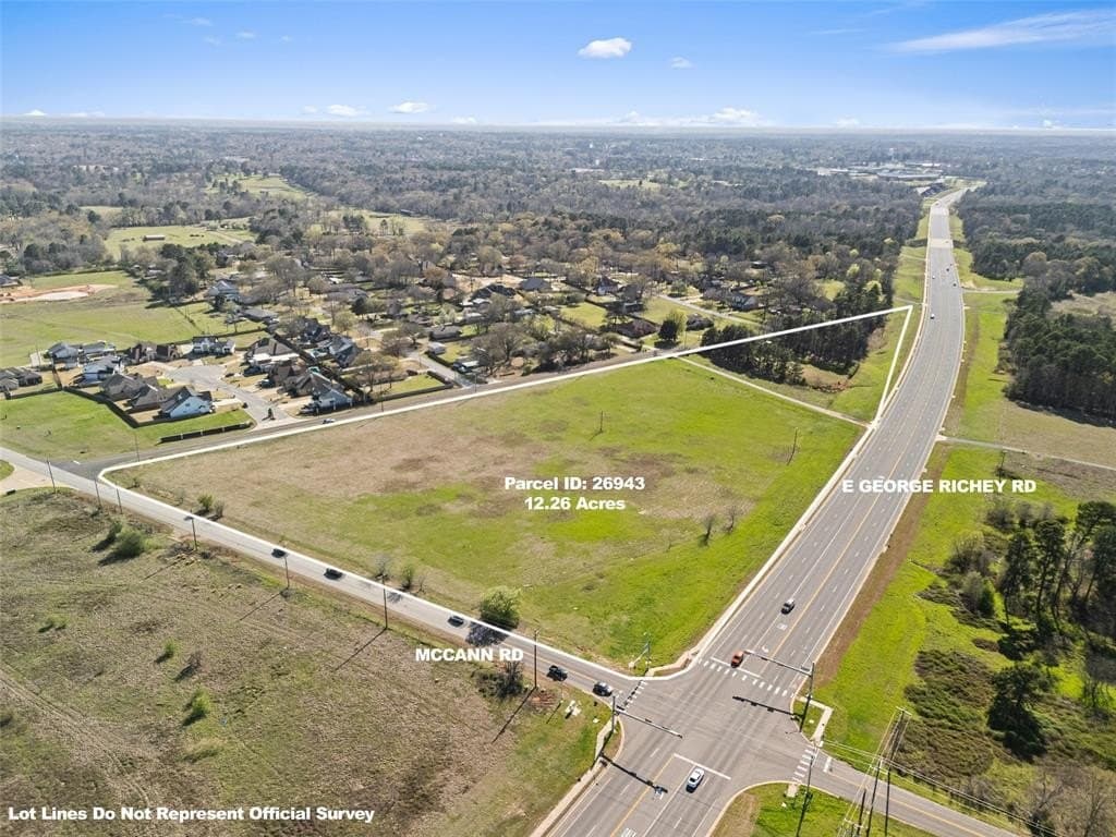 12.26 acres in Gregg County - photo 6