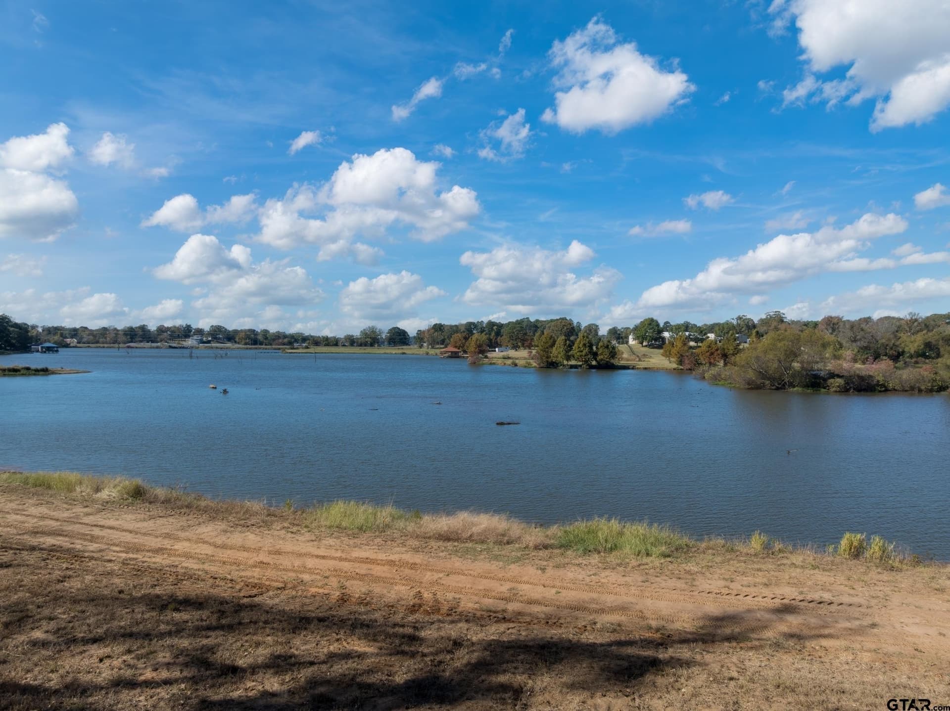 0.94 acres in Smith County - photo 3