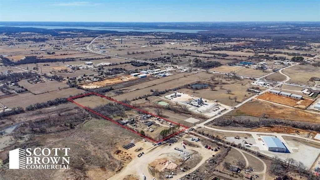 9.98 acres in Denton County - photo 4