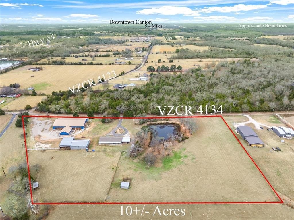 10 acres in Van Zandt County - photo 4