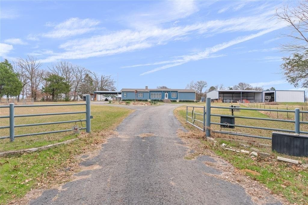 10 acres in Van Zandt County - photo 2