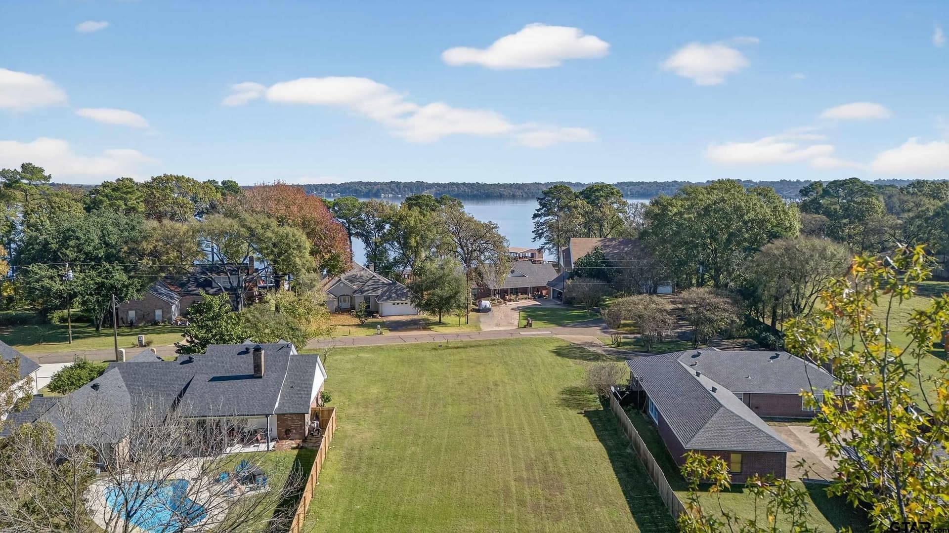 0.44 acres in Henderson County - photo 11