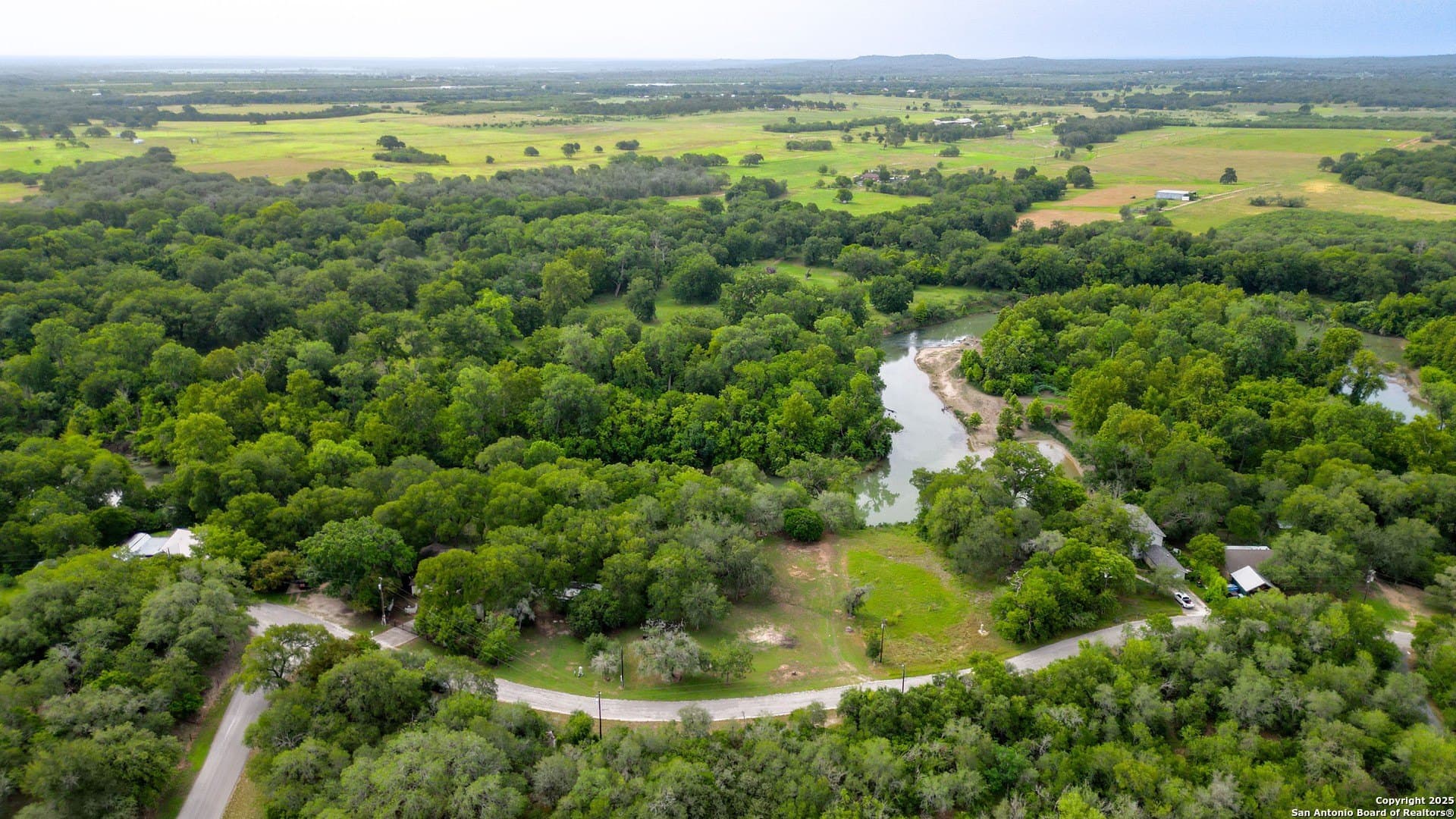 1.21 acres in Guadalupe County - photo 14