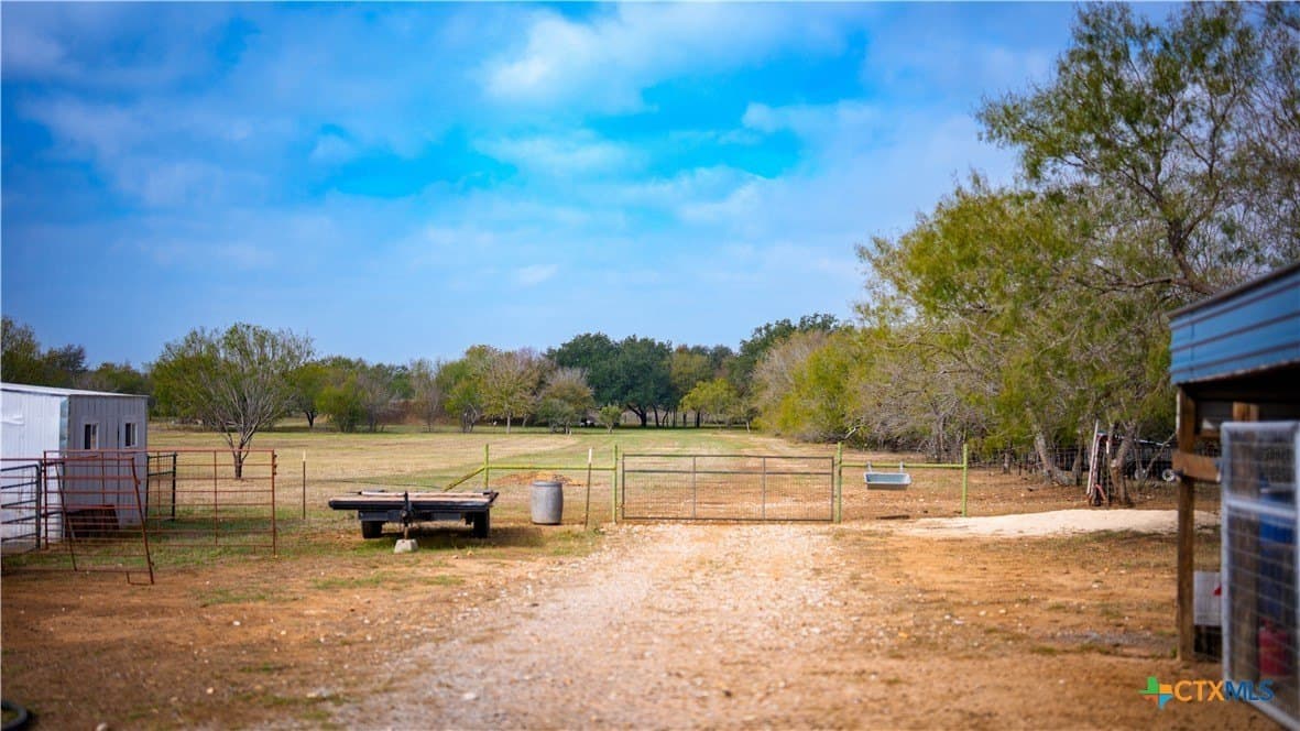 13.95 acres in Bexar County - photo 22