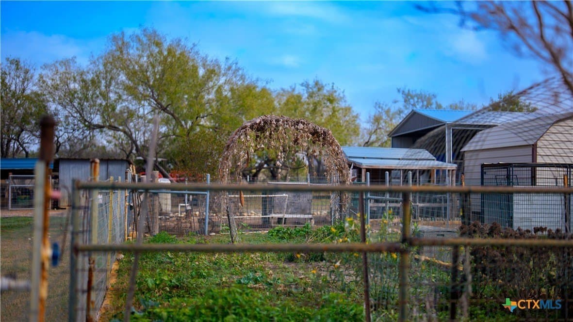 13.95 acres in Bexar County - photo 23