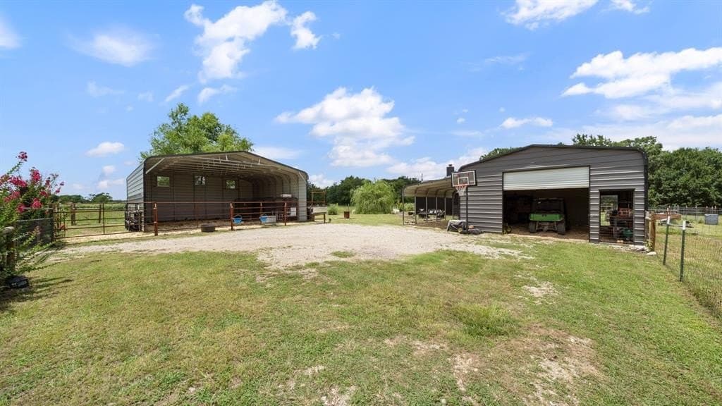 20 acres in Kaufman County - photo 32