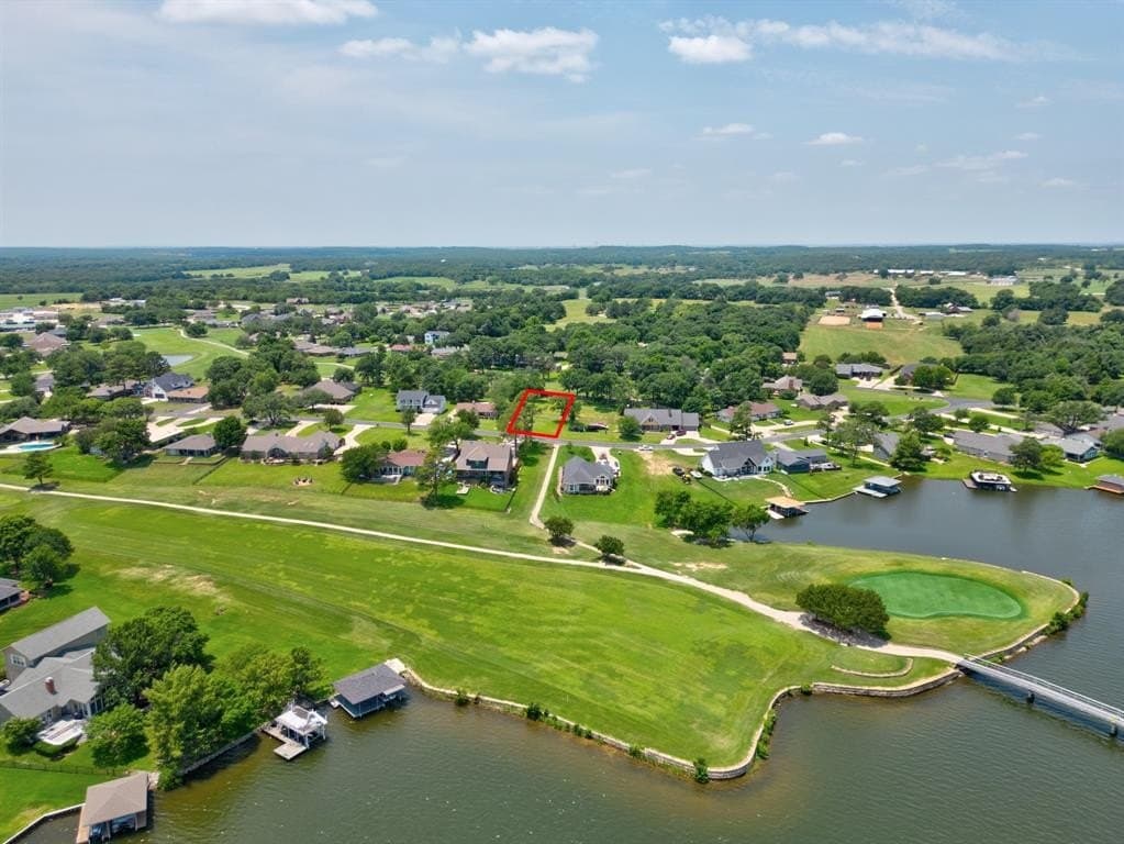 0.37 acres in Cooke County - photo 11