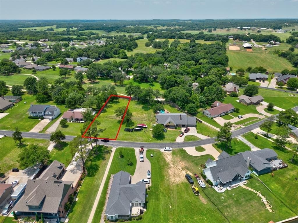 0.37 acres in Cooke County - photo 8