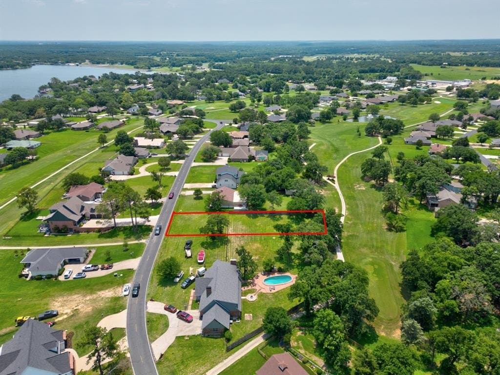 0.37 acres in Cooke County - photo 13