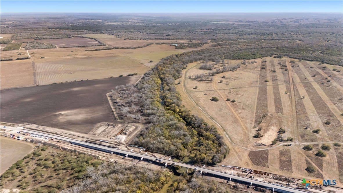 27.04 acres in Goliad County - photo 3