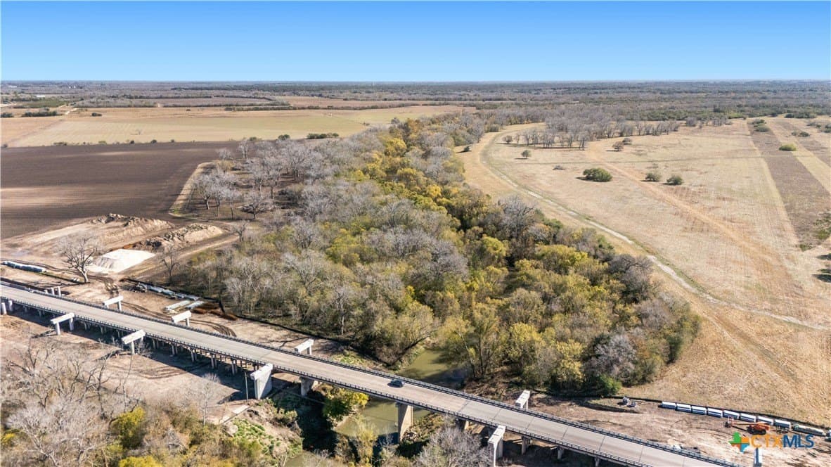 27.04 acres in Goliad County - photo 17