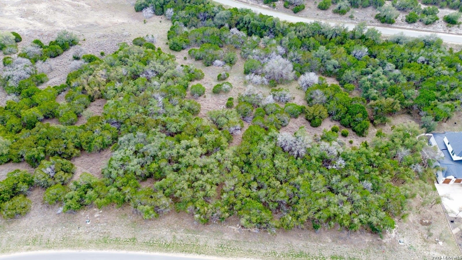 1.67 acres in Comal County - photo 4