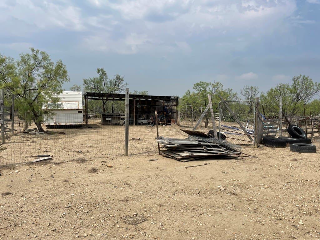 25.14 acres in Maverick County - photo 3