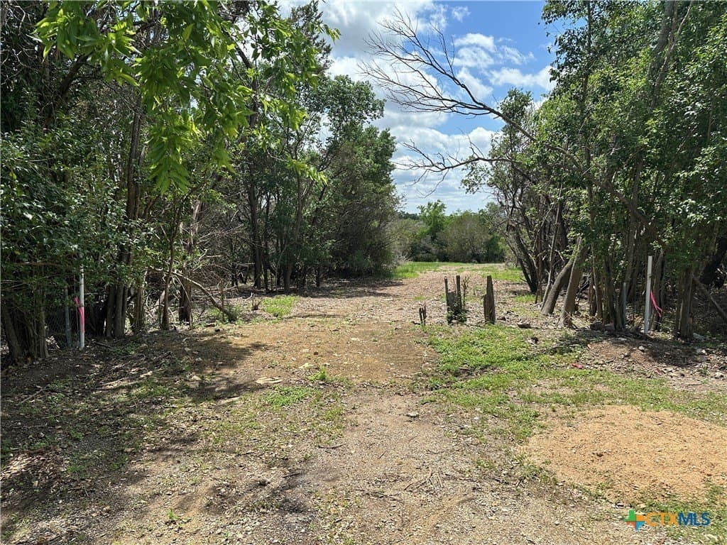 14 acres in Coryell County - photo 2