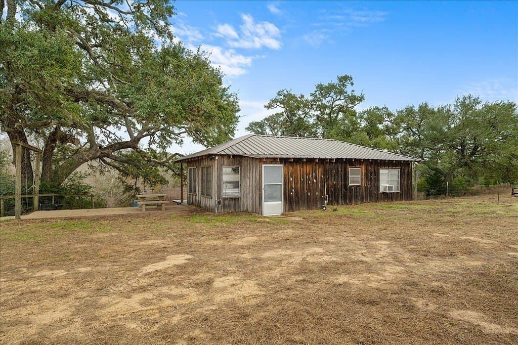 79.76 acres in Lavaca County - photo 7