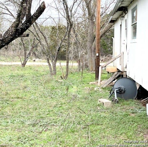 0.09 acres in Bandera County - photo 8