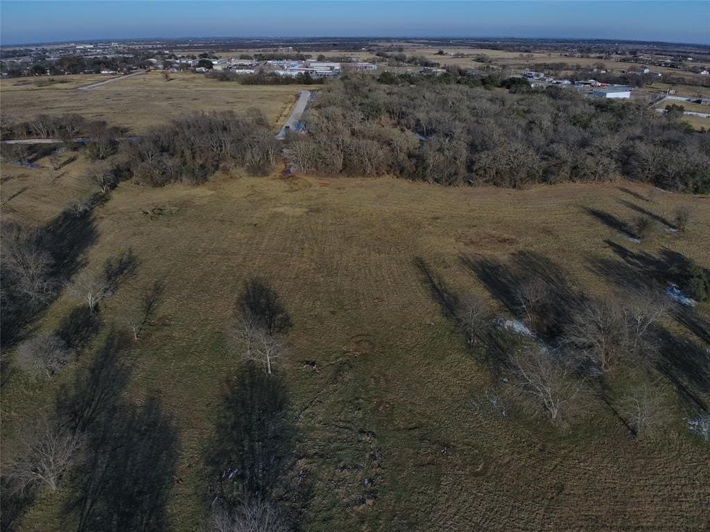 5 acres in Hill County - photo 9