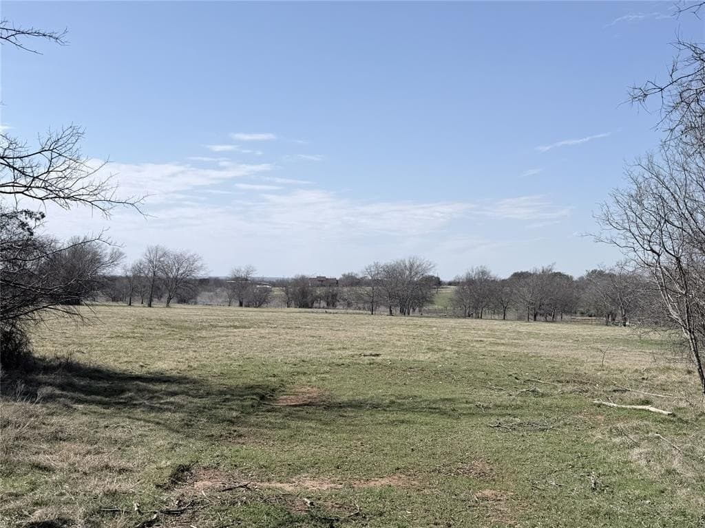 5 acres in Hill County - photo 4
