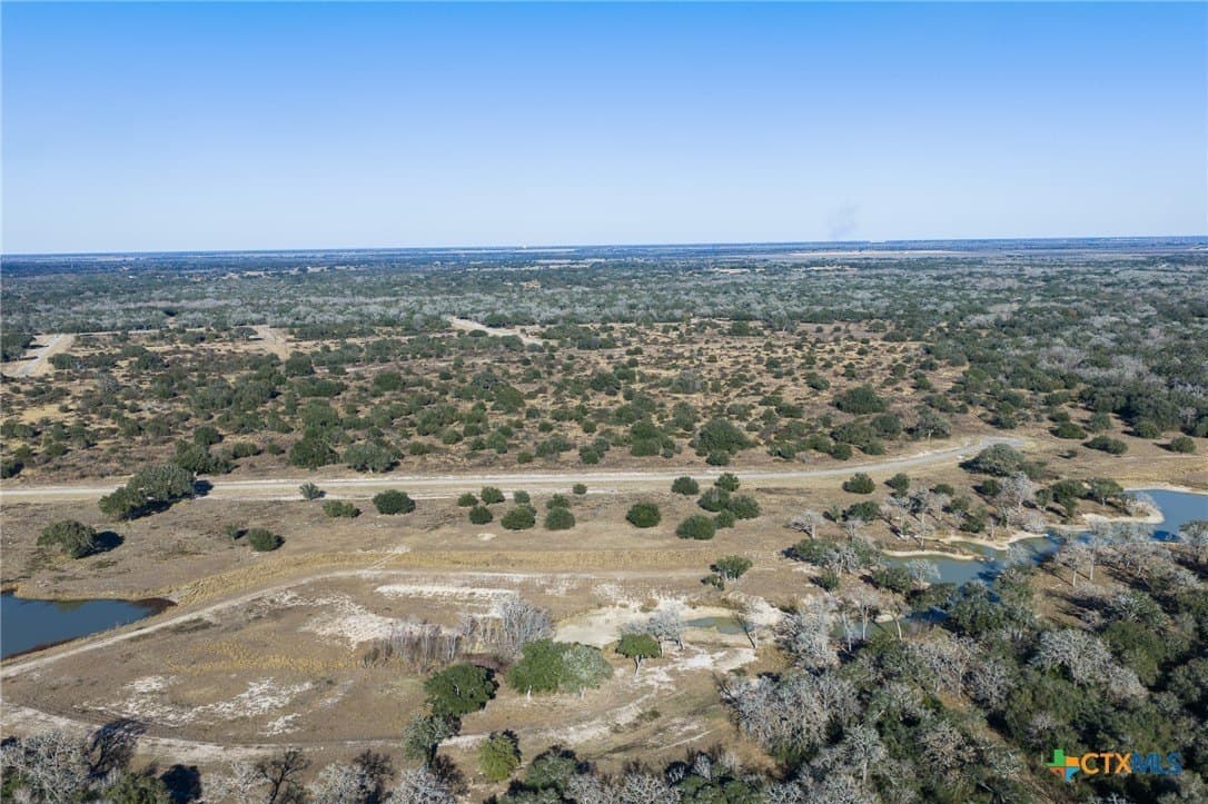 17.5 acres in Victoria County - photo 6